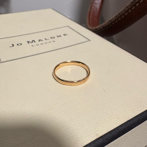 18k solid gold ring - Picture 1 of 3